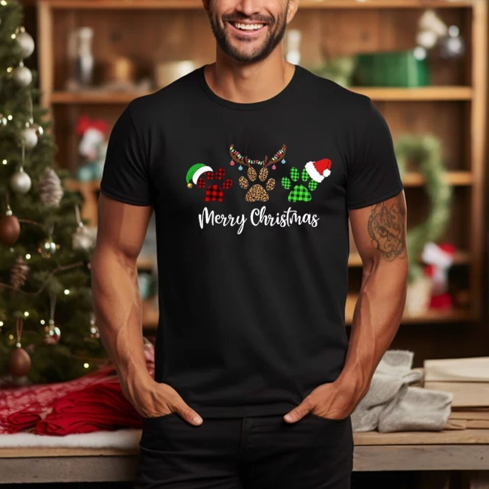 Merry  Paws T Shirt  Buffalo Plaid T Shirt  T Shirt